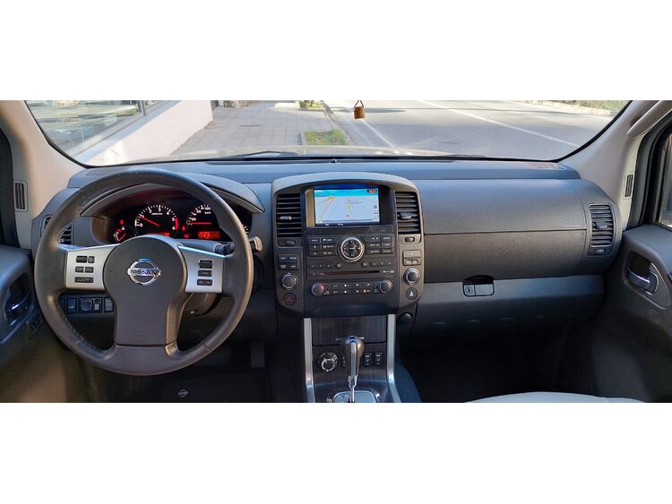 Nissan Pathfinder 190CV foto 5